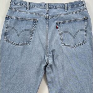 Vintage Levi's Men's 550 Jeans 38x32 Relaxed Fit Light Wash Y2K‎ Denim Tag 40x32